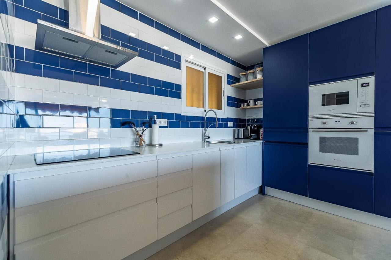Vistas Azules -- Remodeled, Large Terrace, Spectacular Ocean Views And Beach Level Access Торремолінос Екстер'єр фото